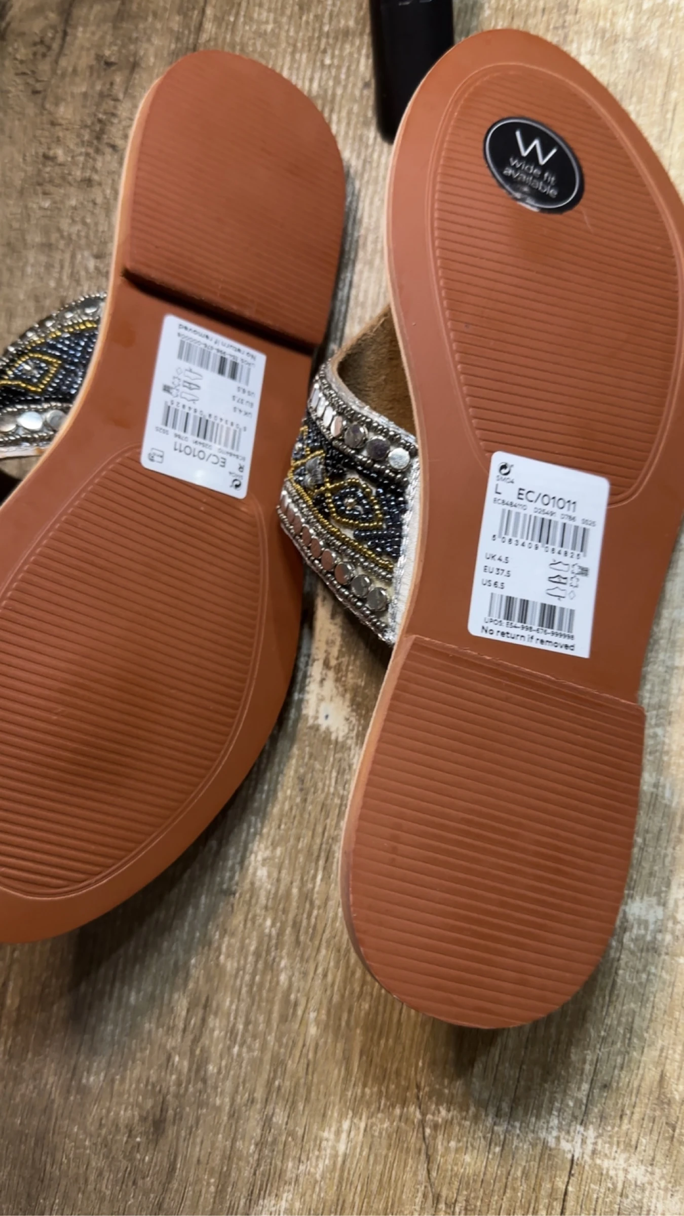 Sandalias Chancletas con Perlado y Detalles de Joyería - Next Forever Comfort - Talla 37,5 – photo 3